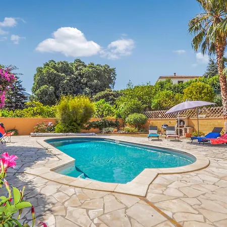 Holiday home Cozy In With House A Panoramic View